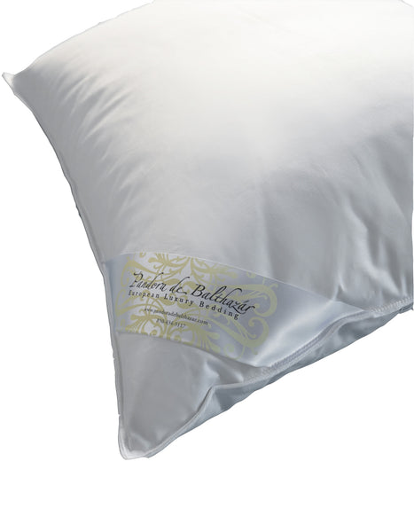 American Pillows, Queen